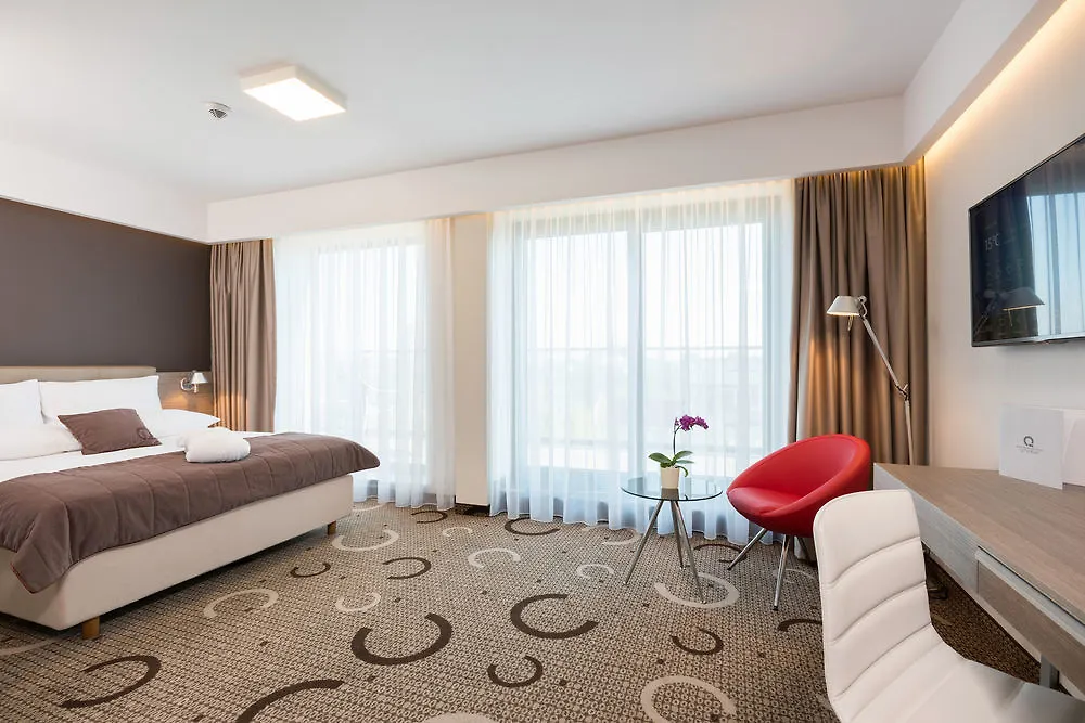Q Hotel Plus Krakow
