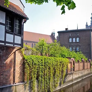 World - Old Town Hostel Gdańsk