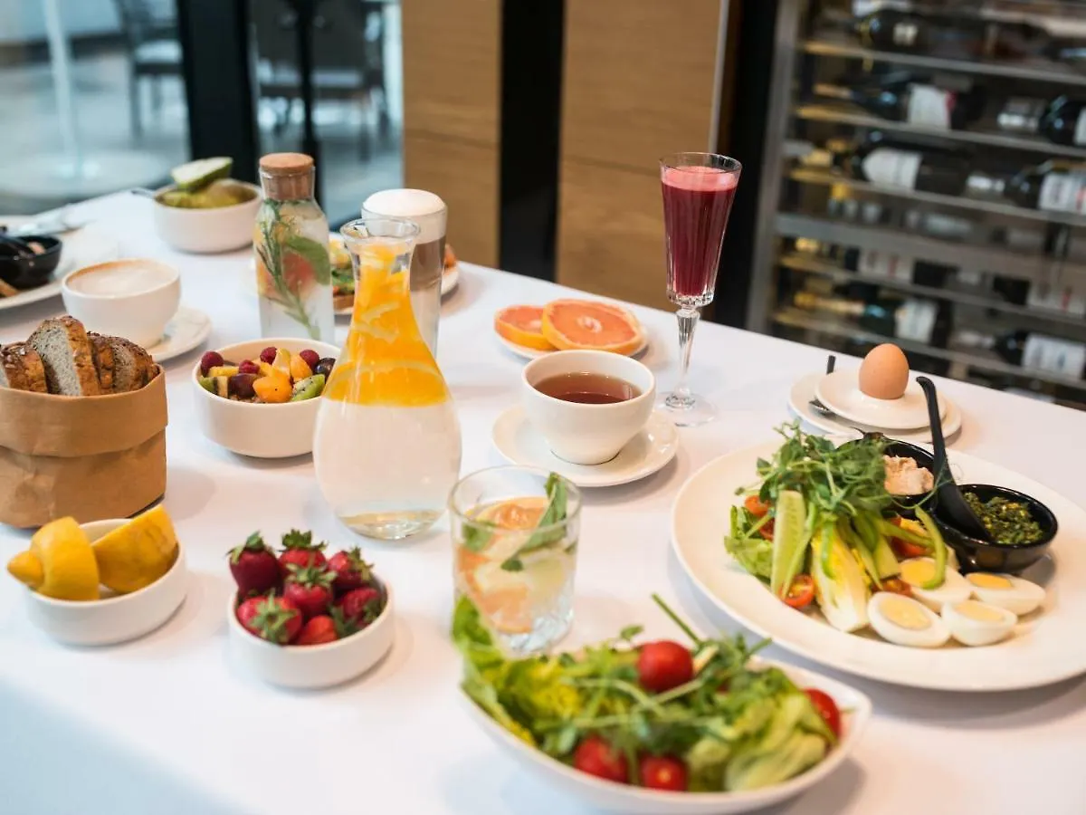 Q Hotel Plus קרקוב